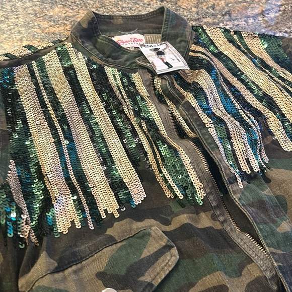 Camo jacket - Picture 2 of 4
